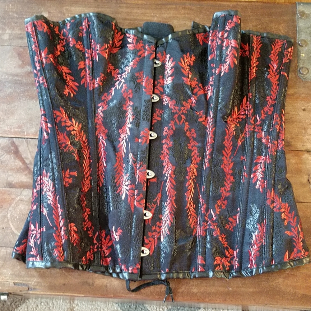 Steel boned corset size 30